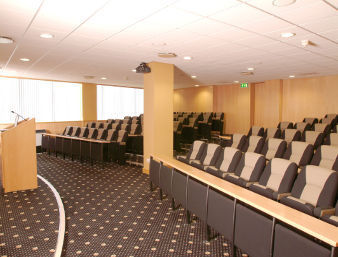 Days Hotel Nottingham Bagian luar foto
