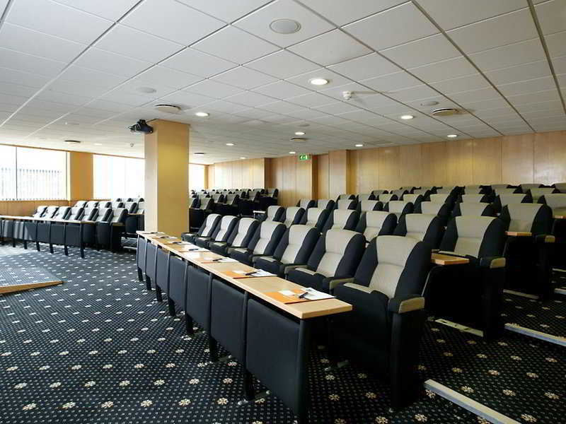 Days Hotel Nottingham Bagian luar foto