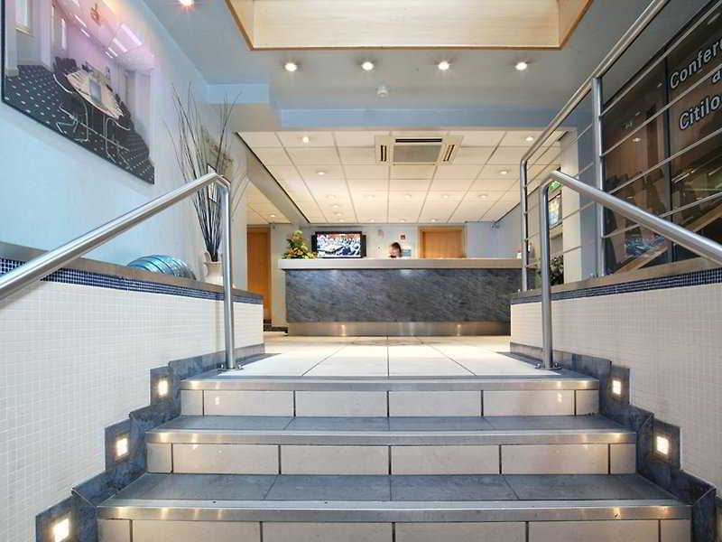 Days Hotel Nottingham Bagian luar foto